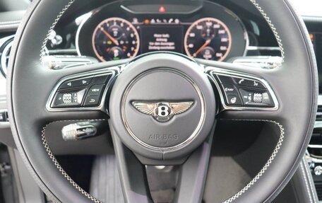 Bentley Flying Spur, 2022 год, 19 700 000 рублей, 7 фотография