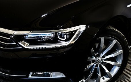 Volkswagen Passat B8 рестайлинг, 2018 год, 2 449 000 рублей, 2 фотография