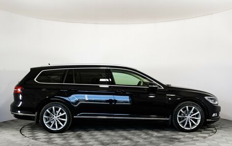 Volkswagen Passat B8 рестайлинг, 2018 год, 2 449 000 рублей, 5 фотография
