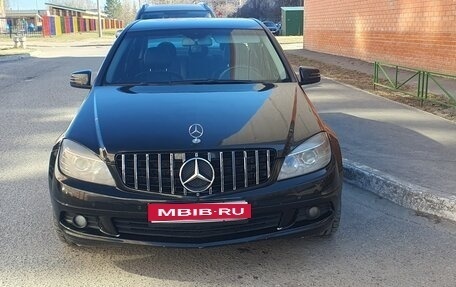 Mercedes-Benz C-Класс, 2008 год, 760 000 рублей, 1 фотография