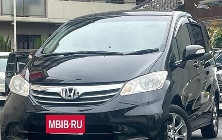 Honda Freed I, 2013 год, 777 555 рублей, 2 фотография