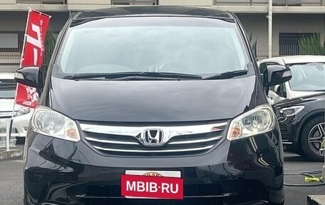 Honda Freed I, 2013 год, 777 555 рублей, 4 фотография