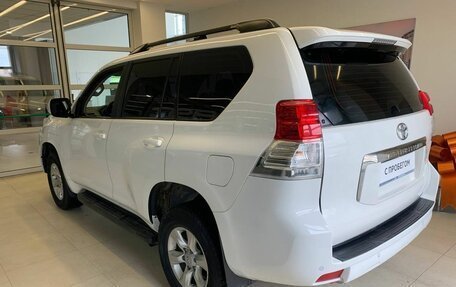 Toyota Land Cruiser Prado 150 рестайлинг 2, 2010 год, 2 500 000 рублей, 6 фотография