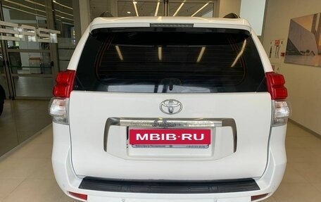 Toyota Land Cruiser Prado 150 рестайлинг 2, 2010 год, 2 500 000 рублей, 5 фотография