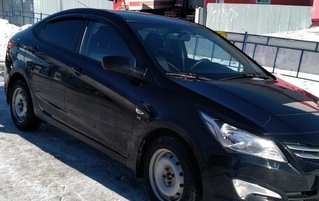 Hyundai Solaris II рестайлинг, 2015 год, 820 000 рублей, 9 фотография