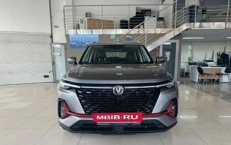 Changan CS35 Plus, 2023 год, 1 999 900 рублей, 2 фотография