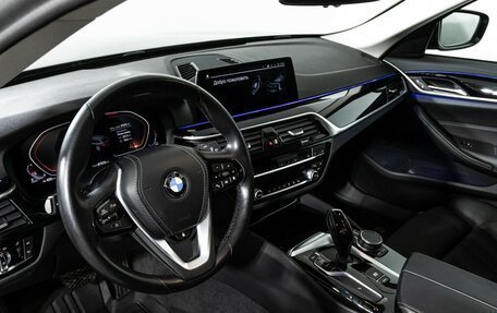 BMW 5 серия, 2020 год, 3 999 000 рублей, 11 фотография