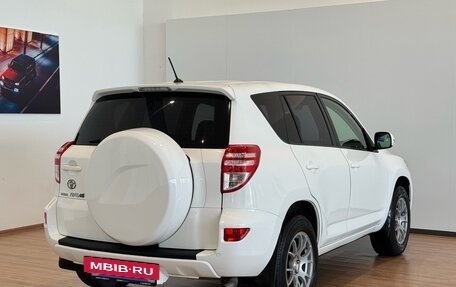 Toyota RAV4, 2011 год, 1 435 000 рублей, 4 фотография