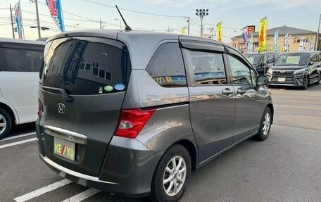 Honda Freed I, 2011 год, 856 000 рублей, 6 фотография