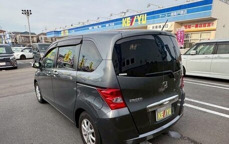Honda Freed I, 2011 год, 856 000 рублей, 5 фотография