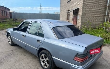 Mercedes-Benz W124, 1990 год, 230 000 рублей, 5 фотография