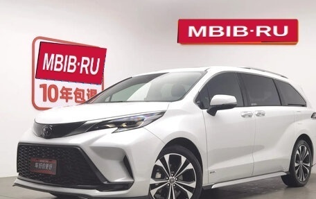 Toyota Granvia, 2024 год, 5 182 312 рублей, 1 фотография