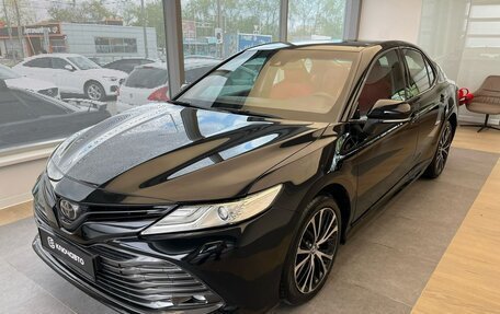 Toyota Camry, 2020 год, 3 050 000 рублей, 2 фотография