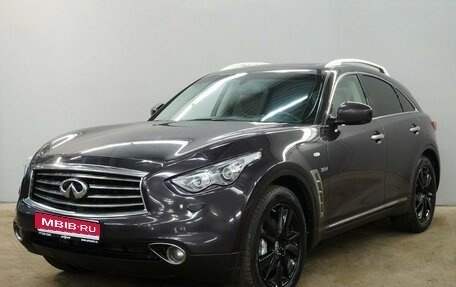 Infiniti QX70, 2014 год, 1 800 000 рублей, 1 фотография