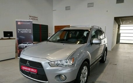 Mitsubishi Outlander III рестайлинг 3, 2010 год, 849 000 рублей, 1 фотография