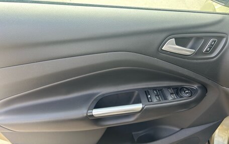 Ford Kuga III, 2013 год, 930 000 рублей, 10 фотография