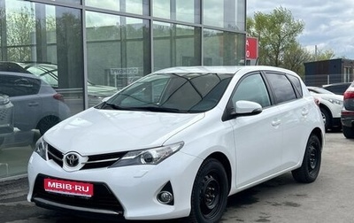 Toyota Auris II, 2013 год, 1 099 000 рублей, 1 фотография