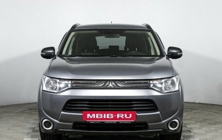 Mitsubishi Outlander III рестайлинг 3, 2012 год, 1 479 585 рублей, 2 фотография