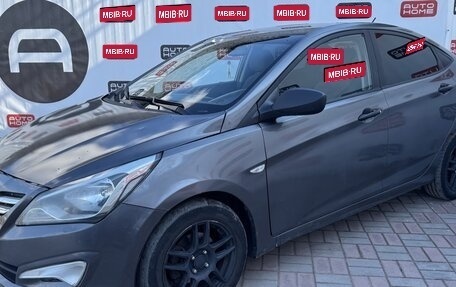 Hyundai Solaris II рестайлинг, 2015 год, 599 999 рублей, 1 фотография