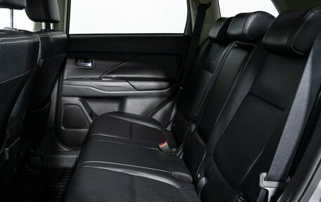 Mitsubishi Outlander III рестайлинг 3, 2012 год, 1 479 585 рублей, 10 фотография