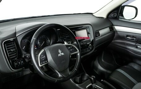 Mitsubishi Outlander III рестайлинг 3, 2012 год, 1 479 585 рублей, 11 фотография