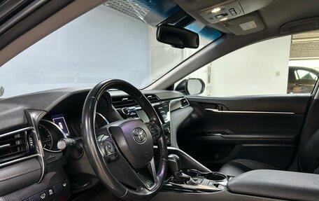 Toyota Camry, 2019 год, 2 343 000 рублей, 10 фотография