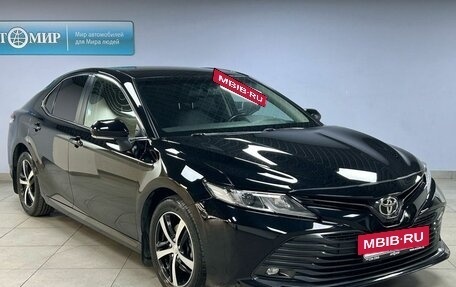 Toyota Camry, 2019 год, 2 343 000 рублей, 3 фотография