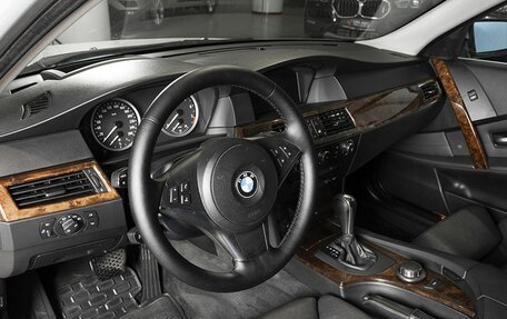 BMW 5 серия, 2006 год, 1 164 215 рублей, 3 фотография