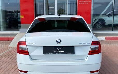 Skoda Octavia, 2018 год, 1 590 000 рублей, 6 фотография