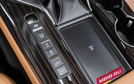 Lexus LX, 2024 год, 18 350 000 рублей, 12 фотография