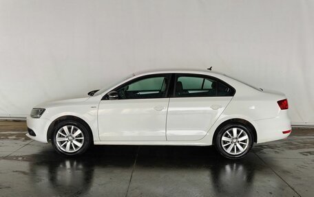 Volkswagen Jetta VI, 2013 год, 895 000 рублей, 8 фотография