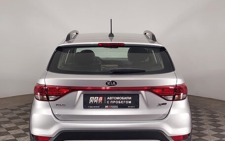 KIA Rio IV, 2018 год, 1 630 000 рублей, 6 фотография