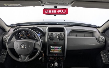 Renault Duster I рестайлинг, 2017 год, 1 120 000 рублей, 14 фотография