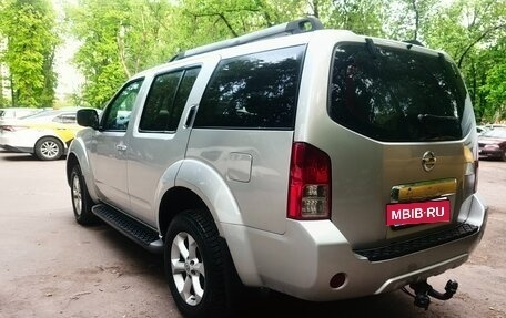 Nissan Pathfinder, 2010 год, 1 200 000 рублей, 5 фотография