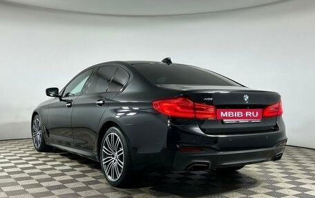BMW 5 серия, 2017 год, 3 099 000 рублей, 6 фотография