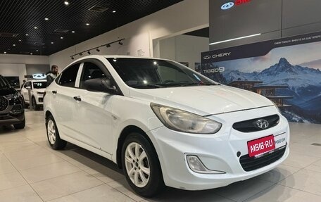 Hyundai Solaris II рестайлинг, 2011 год, 599 000 рублей, 3 фотография