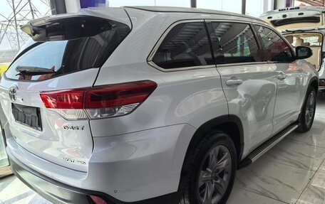 Toyota Highlander III, 2021 год, 3 515 000 рублей, 5 фотография