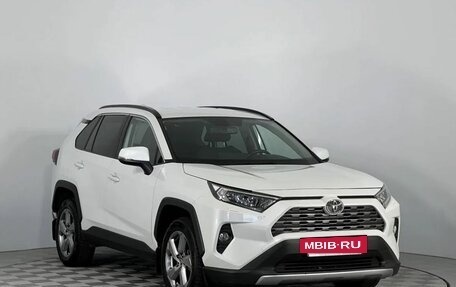Toyota RAV4, 2021 год, 3 399 000 рублей, 3 фотография