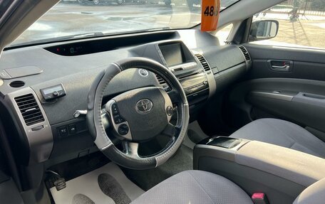 Toyota Prius, 2008 год, 989 000 рублей, 10 фотография