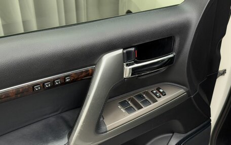 Toyota Land Cruiser 200, 2013 год, 3 649 000 рублей, 8 фотография