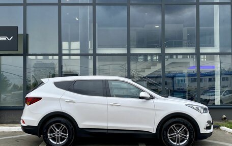 Hyundai Santa Fe III рестайлинг, 2016 год, 2 499 000 рублей, 4 фотография
