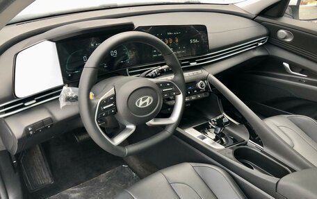 Hyundai Elantra, 2024 год, 2 597 000 рублей, 7 фотография