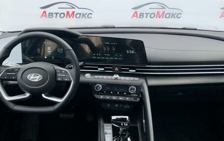 Hyundai Elantra, 2024 год, 2 597 000 рублей, 8 фотография