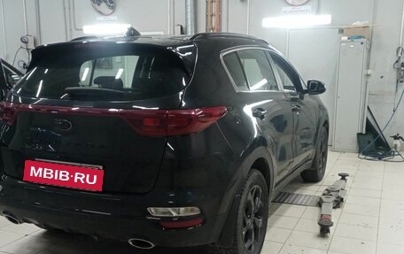 KIA Sportage IV рестайлинг, 2021 год, 2 749 000 рублей, 3 фотография