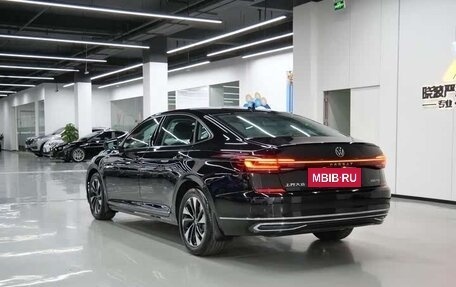 Volkswagen Passat B8 рестайлинг, 2022 год, 2 000 000 рублей, 5 фотография