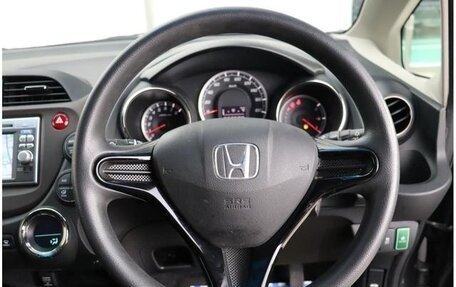 Honda Fit Shuttle I рестайлинг, 2012 год, 850 000 рублей, 4 фотография