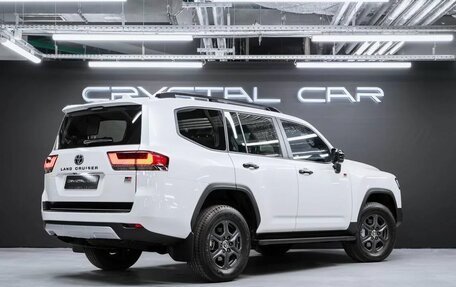 Toyota Land Cruiser, 2024 год, 5 фотография