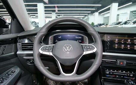 Volkswagen Passat B8 рестайлинг, 2022 год, 2 000 000 рублей, 12 фотография