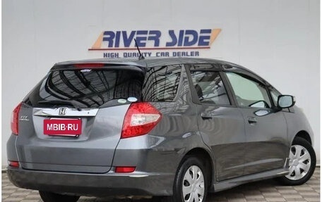 Honda Fit Shuttle I рестайлинг, 2012 год, 850 000 рублей, 2 фотография