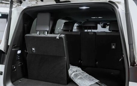 Toyota Land Cruiser, 2024 год, 4 фотография